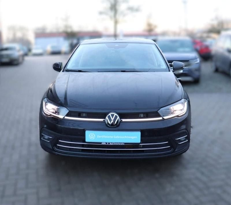 Gebraucht VW Polo Style 95 PS (69 kW) 2024 Deep black perleffekt Limousine