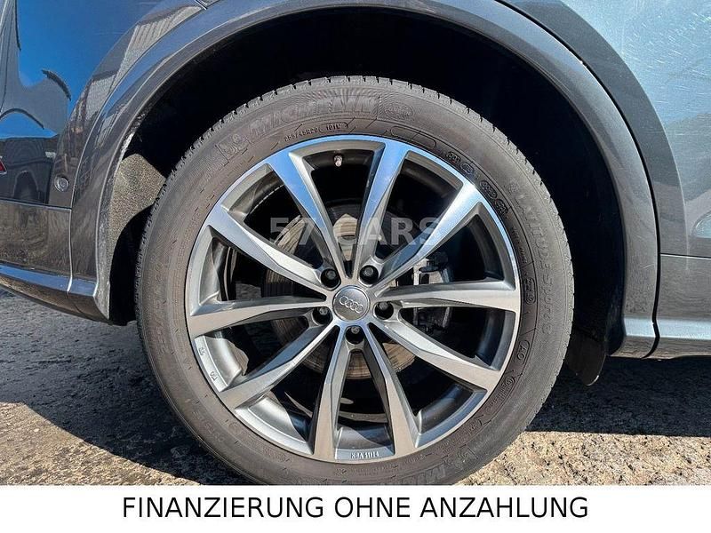 Gebraucht Audi Q5 S-Line 190 PS (139 kW) 2020 Grau SUV
