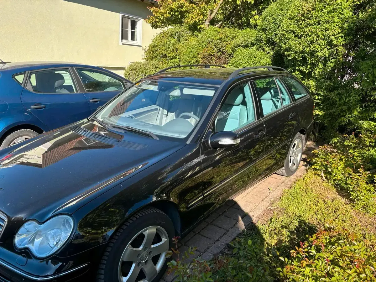 Gebraucht Mercedes C270 170 PS (125 kW) 2004 Blau Kombi