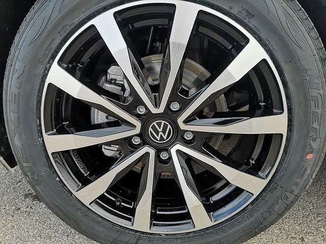 Nowe VW Multivan Edition 150 KM (110 kW) 2025 Minivan