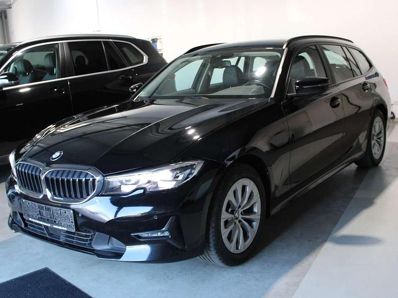 Gebraucht BMW 318 Advantage 150 PS (110 kW) 2022 Schwarz ii Kombi