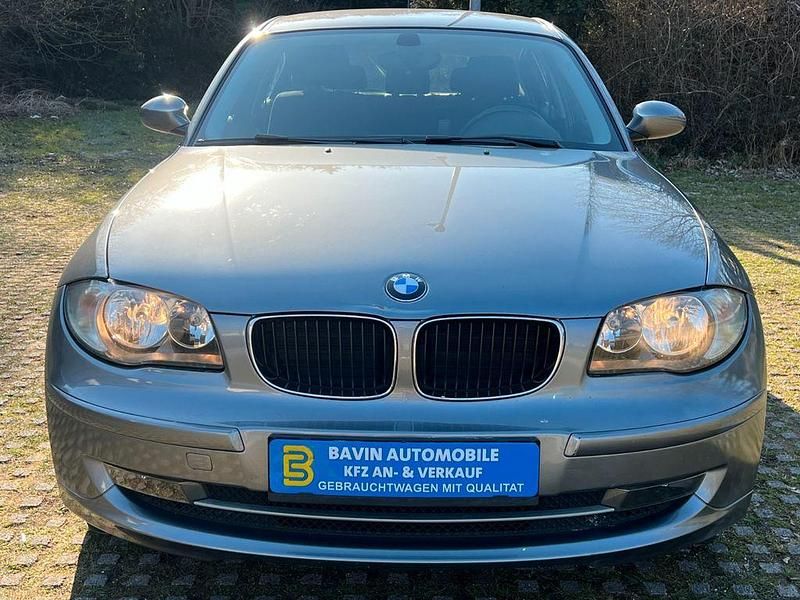 Gebraucht BMW 116 Advantage 122 PS (89 kW) 2009 Grau Kleinwagen