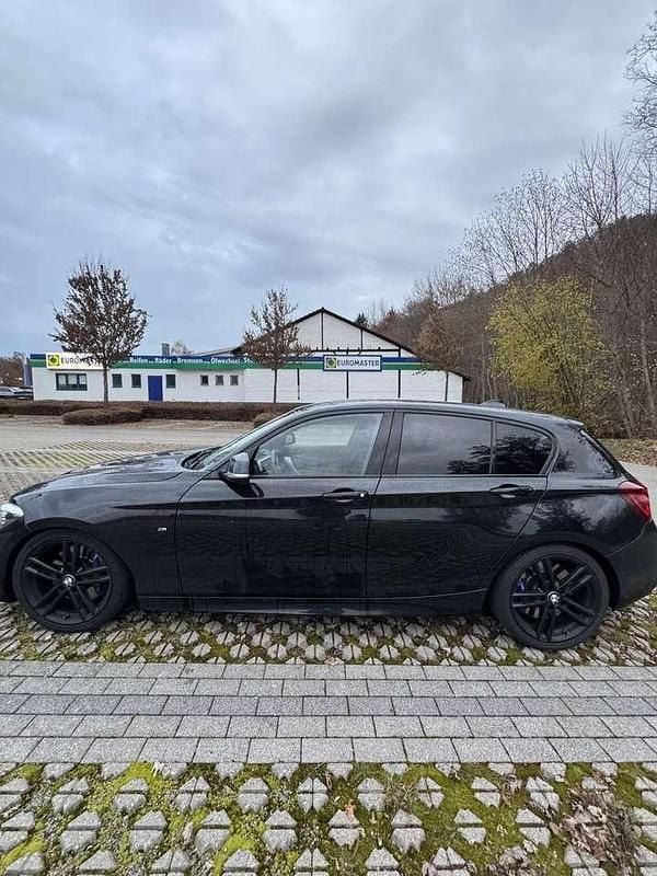Gebraucht BMW 120 M Sport 184 PS (135 kW) 2019 Schwarz Kleinwagen