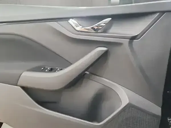 Gebraucht Skoda Kamiq Essence 116 PS (85 kW) 2025 Schwarzmagic perleffekt SUV