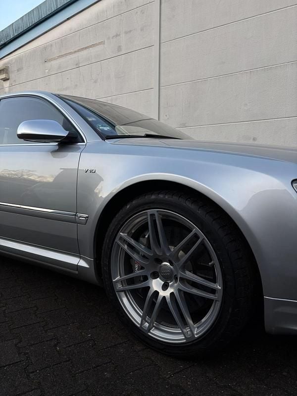 Gebraucht Audi S8 450 PS (330 kW) 2007 Silber Limousine