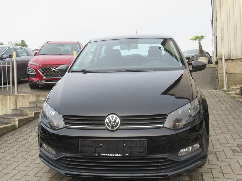 Schwarz Gebraucht 2014 VW Polo Trendline Kleinwagen | 5.990 € (Fairer Preis) - Bild 1/4