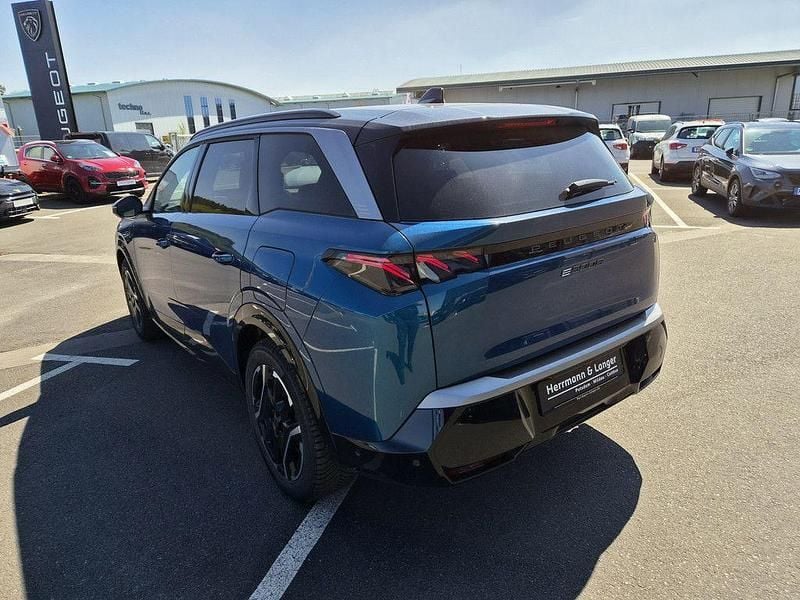 Neu Peugeot e-5008 GT 156 kW (213 PS) 2026 Blau SUV