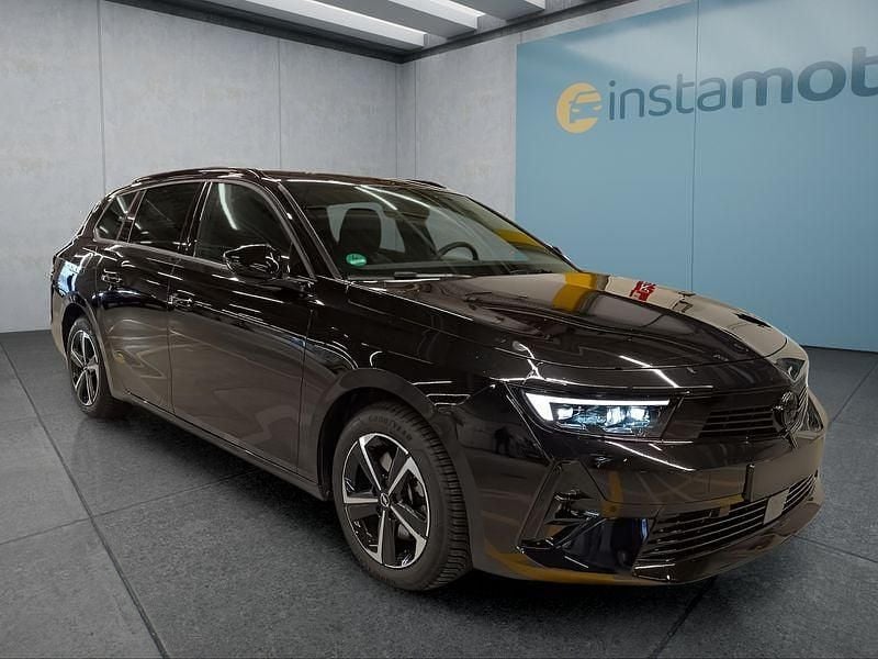 Gebraucht Opel Astra 131 PS (96 kW) 2024 Schwarz Kombi