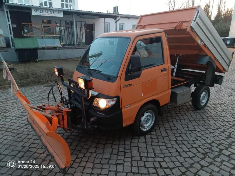 Orange Gebraucht 2016 Piaggio Porter | 12.999 € - Bild 1/4