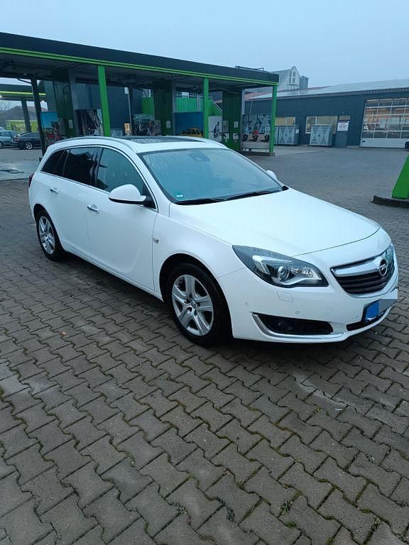 Gebraucht Opel Insignia 136 PS (100 kW) 2016 Weiß Kombi