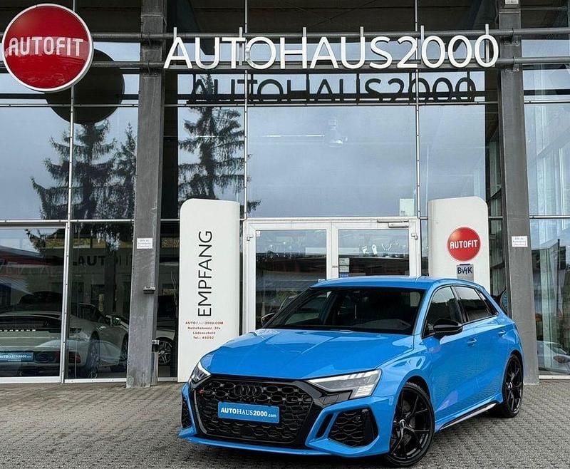 Turboblau Gebraucht 2022 Audi RS3 Sportback Sport Kleinwagen | 46.850 € (Superpreis) - Bild 1/4