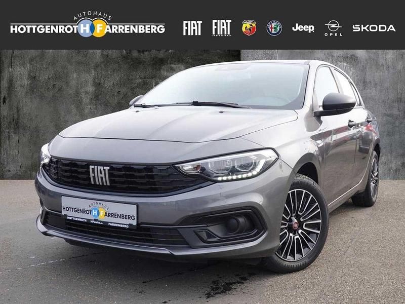 Grau Gebraucht 2023 Fiat Tipo Basis Limousine | 19.990 € (Fairer Preis) - Bild 1/4