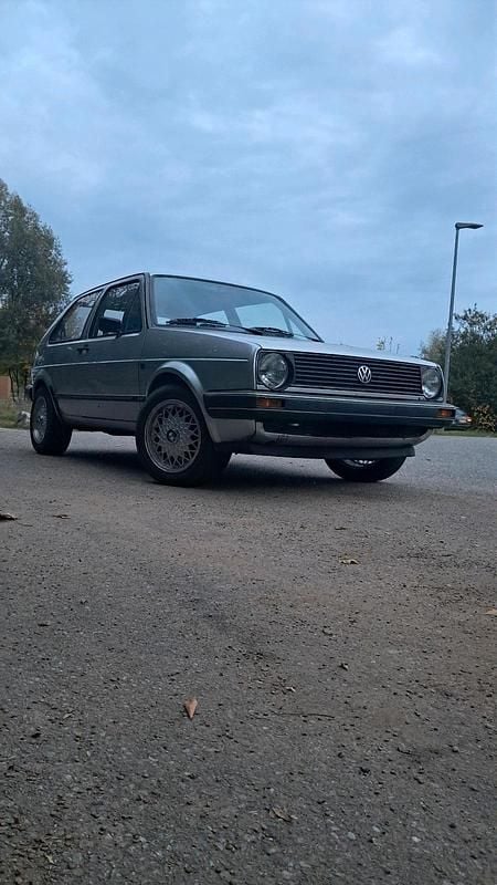 Gebraucht VW Golf II 75 PS (55 kW) 1985 Silber Kleinwagen