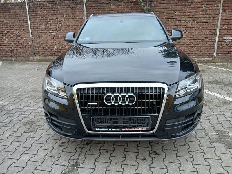 Schwarz Gebraucht 2010 Audi Q5 SUV | 10.900 € (Guter Preis) - Bild 1/4