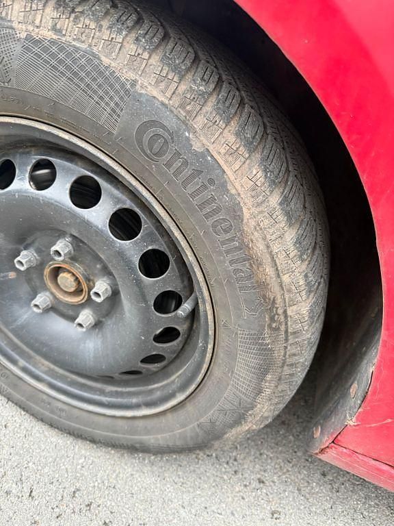 Gebraucht VW Golf Plus Cross Trendline 75 PS (55 kW) 2006 Rot Van / Kleinbus