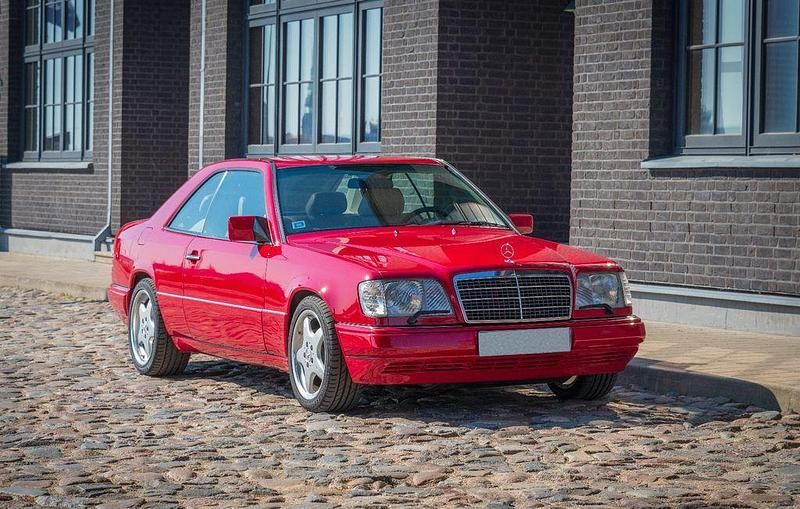 Gebraucht Mercedes E320 220 PS (161 kW) 1994 Rot