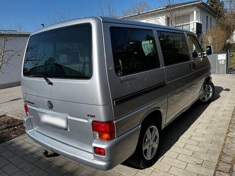 Second-hand VW T4 151 CP (111 kW) 2002 Argintiu Van
