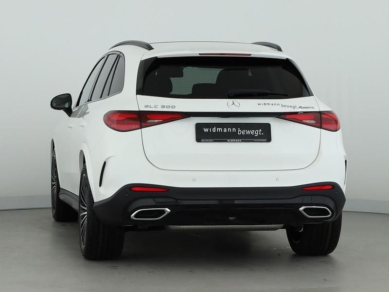 Gebraucht Mercedes GLC300 Night 258 PS (189 kW) 2024 Unilack polarweiß SUV