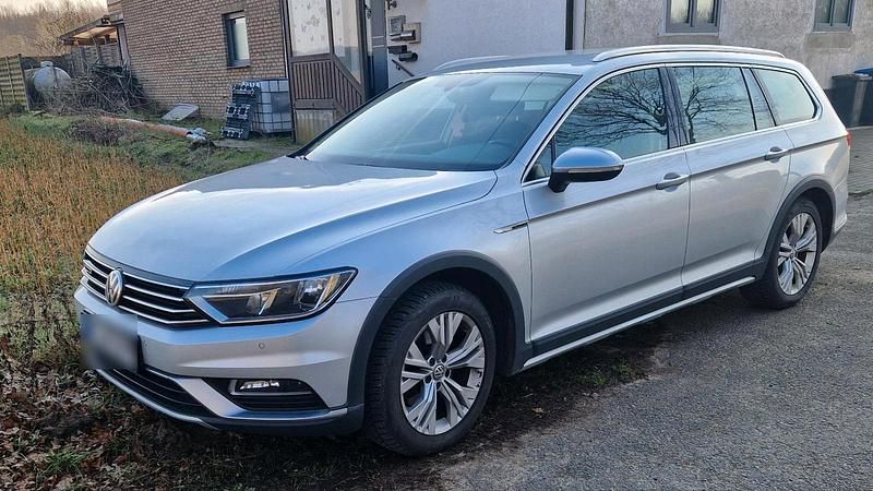 Gebraucht VW Passat Alltrack 190 PS (139 kW) 2016 Silber Kombi