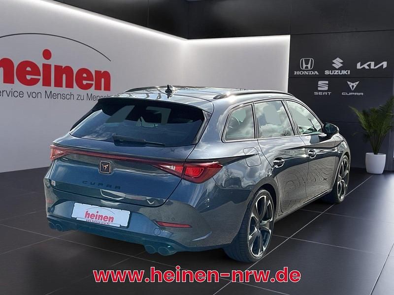 Gebraucht Cupra Leon VZ 310 PS (228 kW) 2024 Magnetic grau Limousine