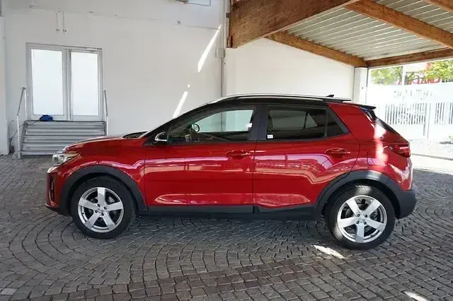 Gebraucht Kia Stonic Vision 100 PS (73 kW) 2020 Rot SUV