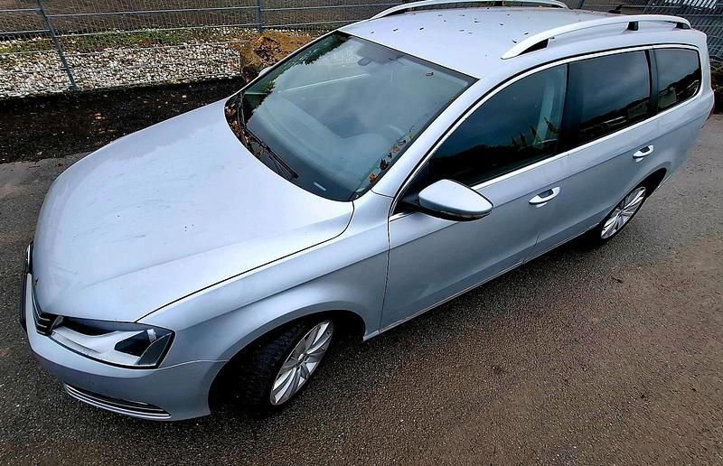 Gebraucht VW Passat 140 PS (102 kW) 2014 Silber Kombi