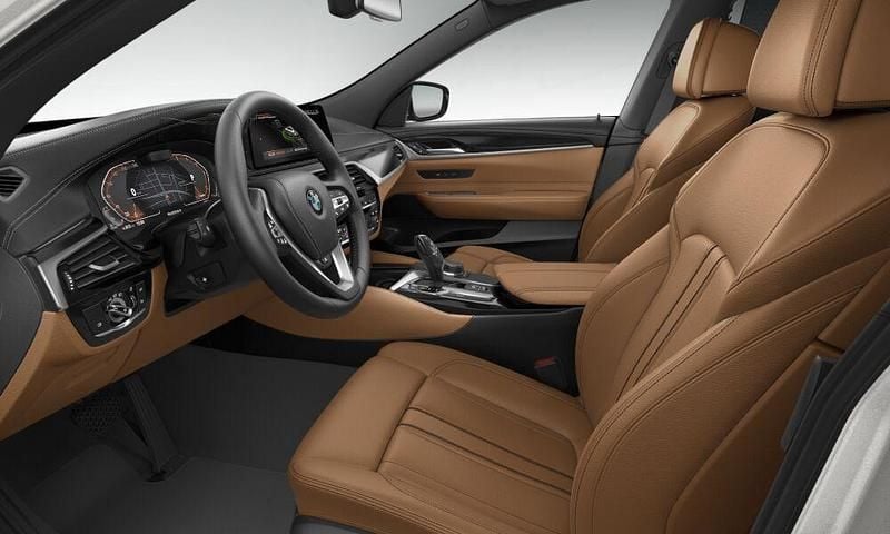 Gebraucht BMW 630 Luxury Line 286 PS (210 kW) 2022 Mineralweiss metallic Coupé