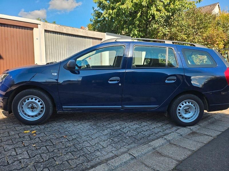 Schwarz Gebraucht 2014 Dacia Logan MCV Essentiel Kombi | 3.000 € (Guter Preis) - Bild 1/4