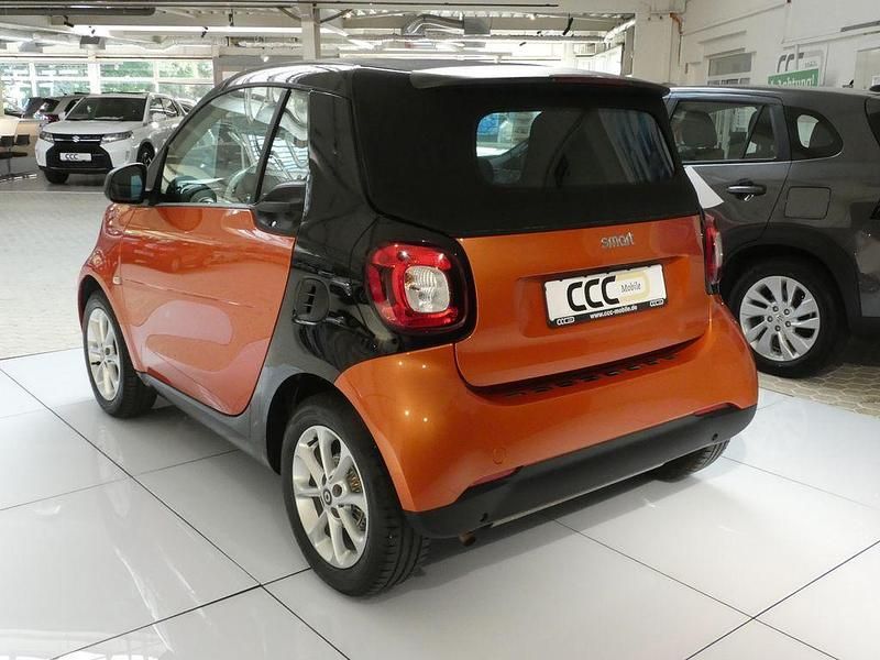 Gebraucht Smart ForTwo Cabrio 71 PS (52 kW) 2017 Orange Cabrio