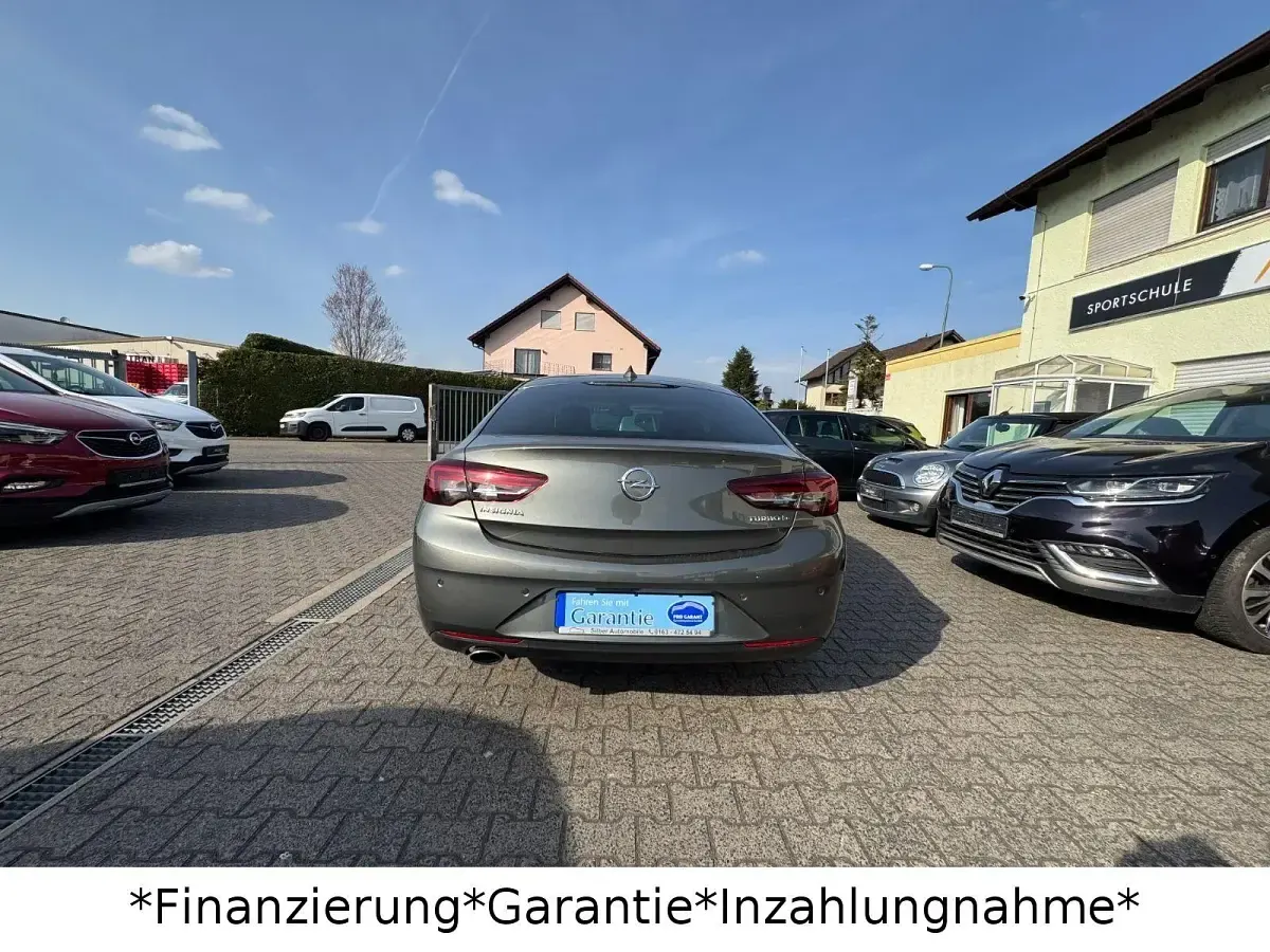 Gebraucht Opel Insignia Edition 170 PS (125 kW) 2018 Grau Limousine