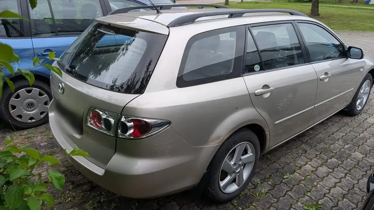Gebraucht Mazda 6 141 PS (103 kW) 2004 Gold Kombi