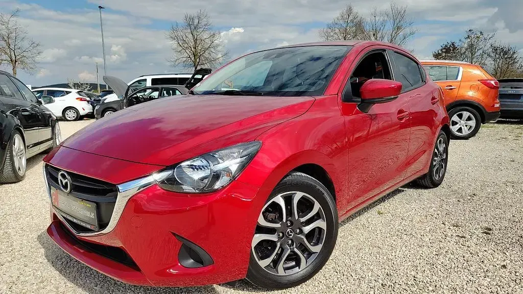Gebraucht Mazda 2 Kizoku 90 PS (66 kW) 2018 Rot Limousine