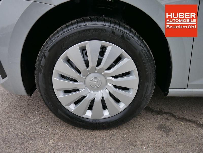 Neu Skoda Scala Selection 116 PS (85 kW) 2026 Graphite grau metallic Kleinwagen