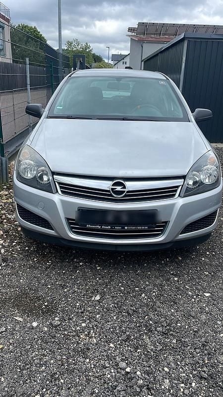 Andere farben Gebraucht 2009 Opel Astra Kombi | 850 € (Superpreis) - Bild 1/3