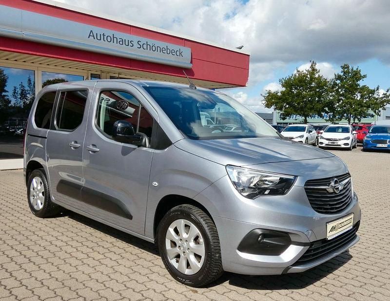 Grau Gebraucht 2022 Opel Combo Life Elegance Van / Kleinbus | 16.864 € (Guter Preis) - Bild 1/4