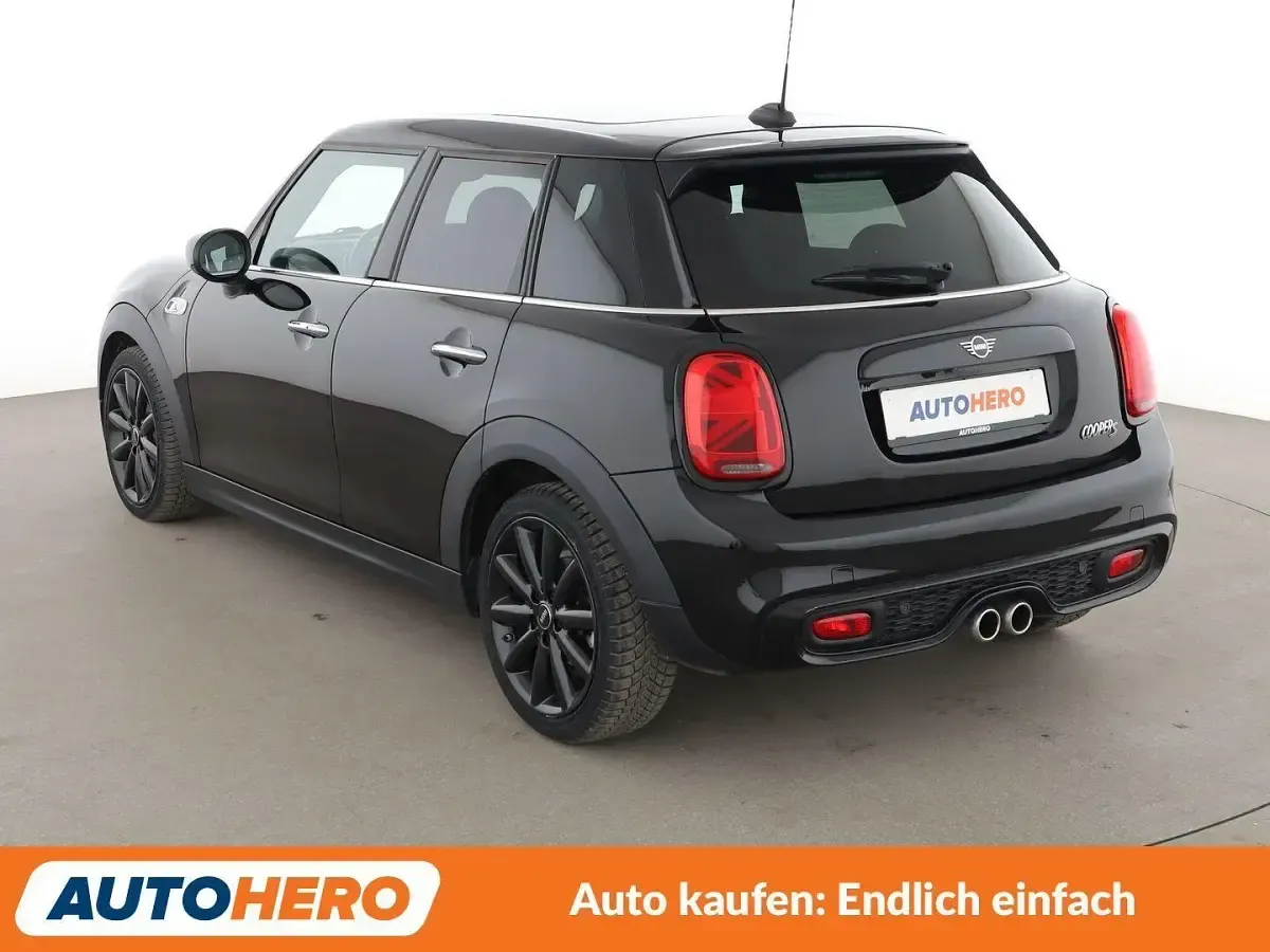 Gebraucht Mini Cooper S 192 PS (141 kW) 2020 Schwarz Kleinwagen