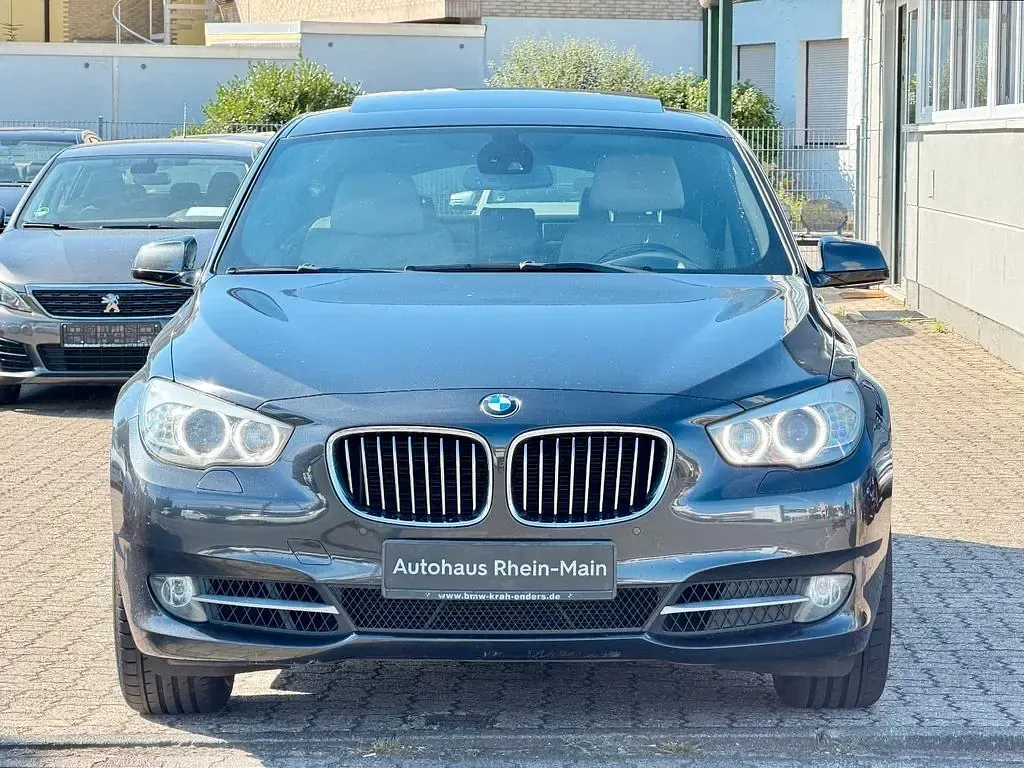 Gebraucht BMW 535 Sport Line 306 PS (225 kW) 2010 Grau Limousine