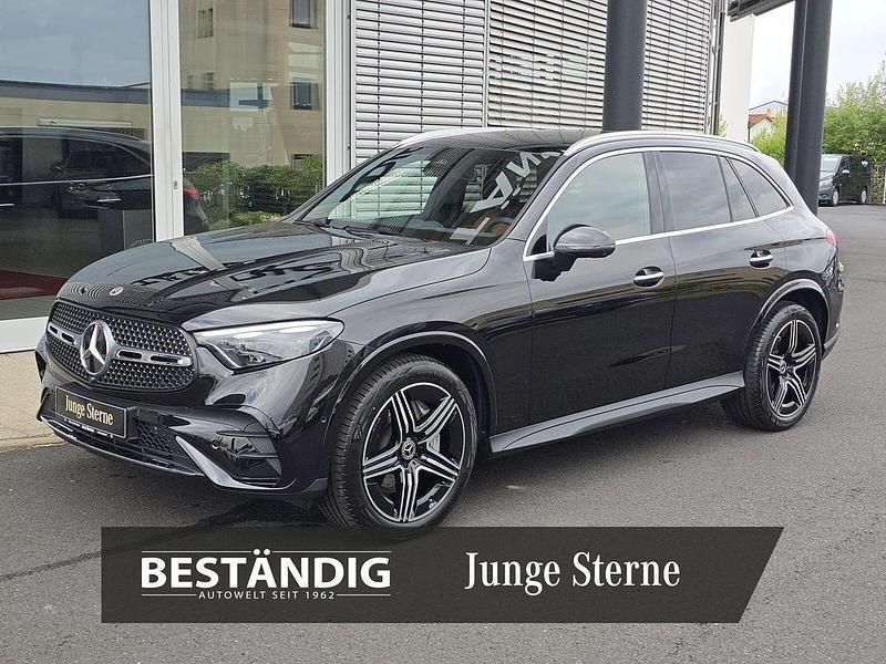 Schwarz Gebraucht 2024 Mercedes GLC300 Premium SUV | 70.990 € (Teuer) - Bild 1/4