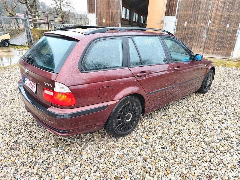 Gebraucht BMW 318 143 PS (105 kW) 2003 Rot Kombi