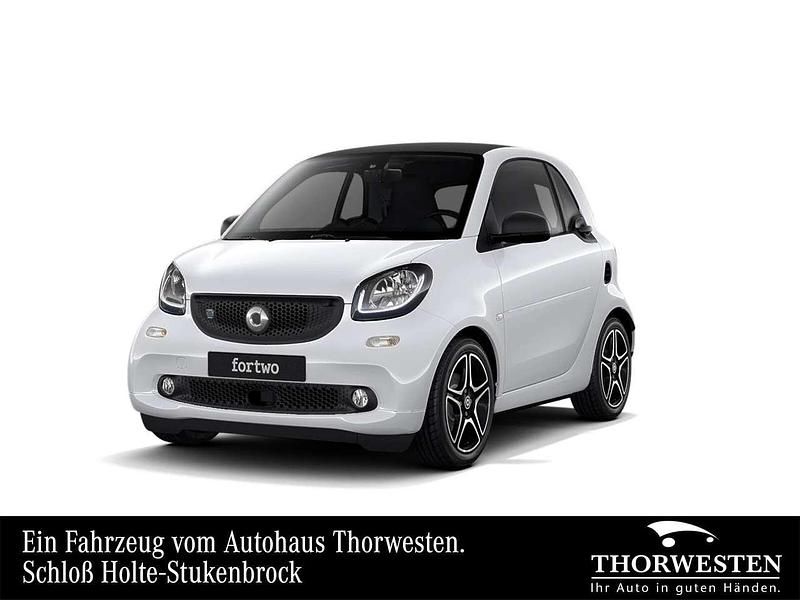 Tridionsicherheitszelle weiss Gebraucht 2017 Smart ForTwo Electric Drive Passion Kleinwagen | 8.350 € (Fairer Preis) - Bild 1/4
