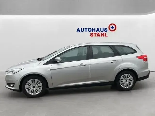 Używany Ford Focus Business Edition 101 KM (74 kW) 2018 Unbekannt (metallic) Kombi