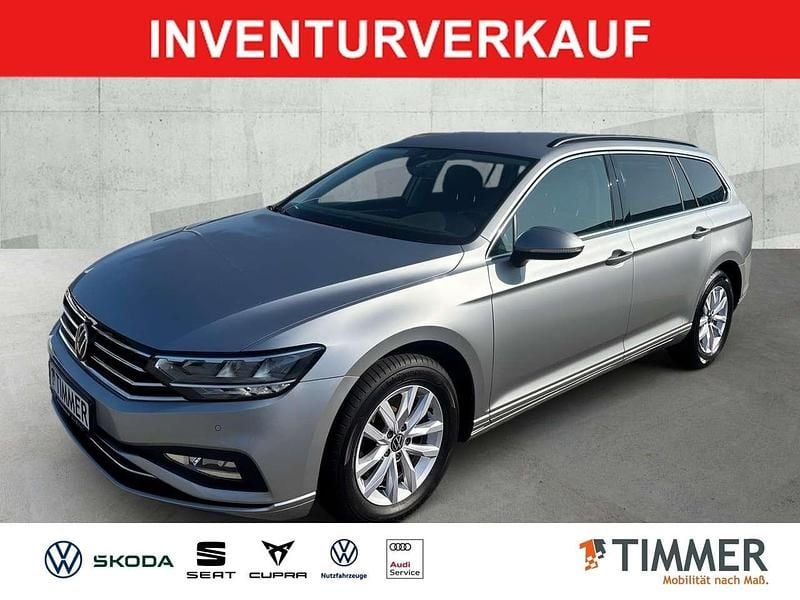 Silber Gebraucht 2022 VW Passat Business Kombi | 19.890 € (Superpreis) - Bild 1/4