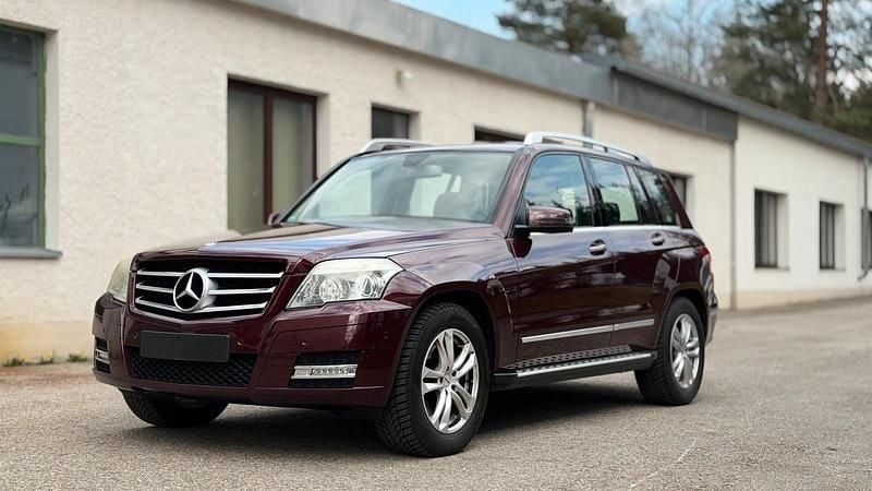 Gebraucht Mercedes GLK350 231 PS (169 kW) 2010 Rot SUV
