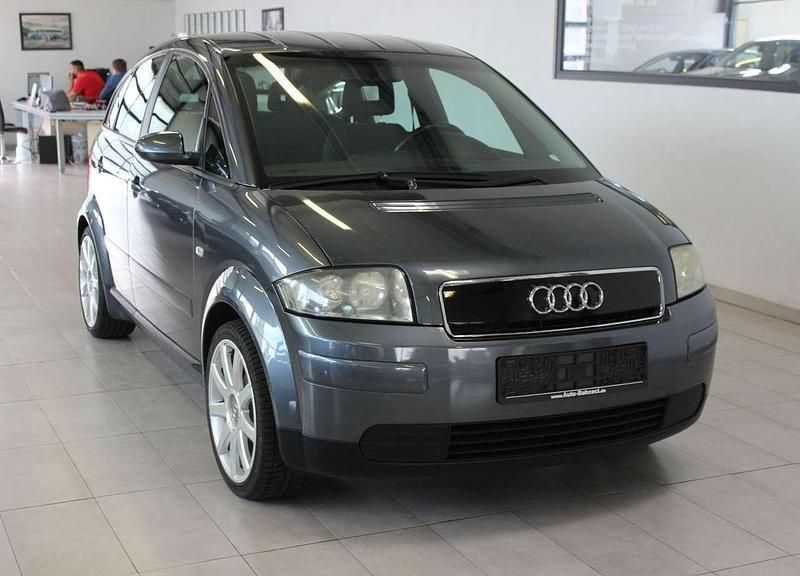 Grau Gebraucht 2002 Audi A2 Kleinwagen | 3.900 € (Fairer Preis) - Bild 1/4