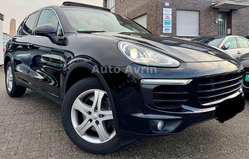 Second-hand Porsche Cayenne 262 CP (192 kW) 2015 Negru SUV