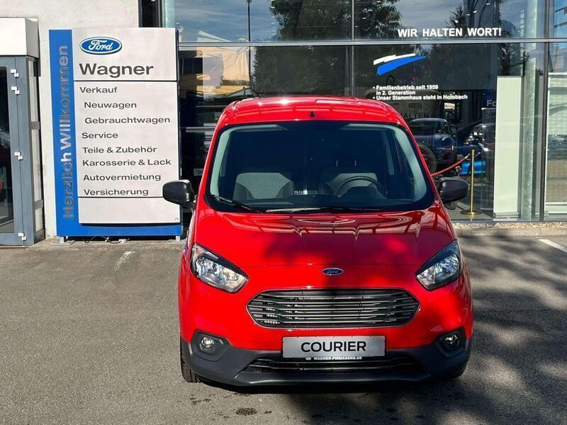 Gebraucht Ford Transit Basis 101 PS (74 kW) 2023 Rot Van / Kleinbus
