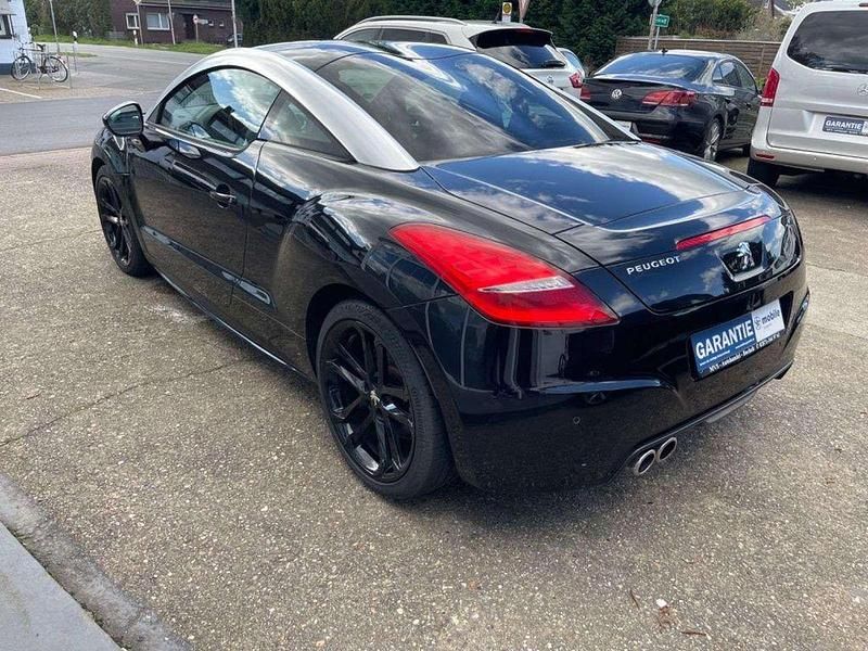 Gebraucht Peugeot RCZ 156 PS (114 kW) 2011 Lackierung schwarz perla nera/ Coupé