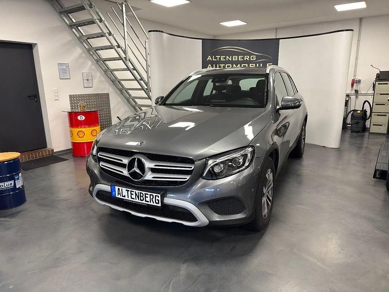 Gebraucht Mercedes GLC220 170 PS (125 kW) 2017 Grau SUV