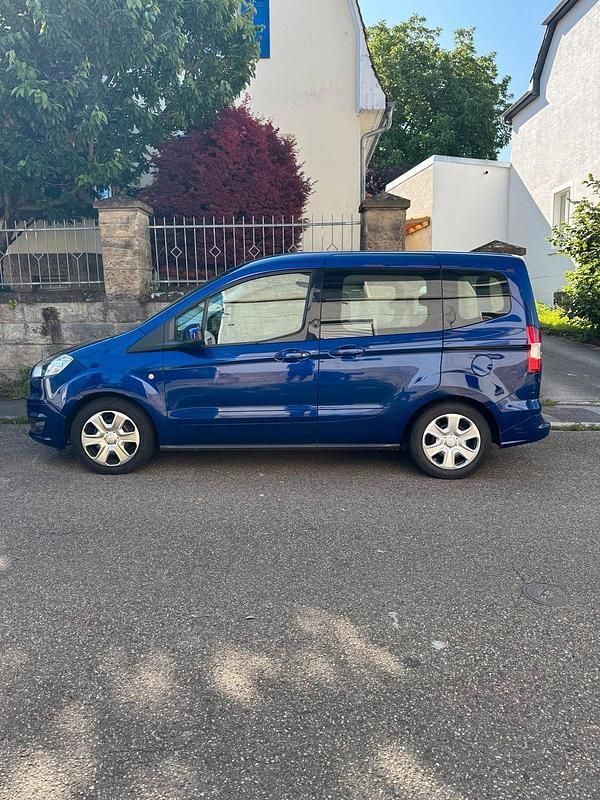 Blau Gebraucht 2015 Ford Tourneo Van / Kleinbus | 4.800 € - Bild 1/4