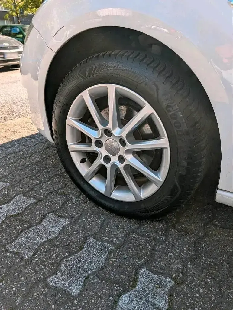 Second-hand Seat Leon Copa 104 CP (76 kW) 2012 Alb Berlinǎ